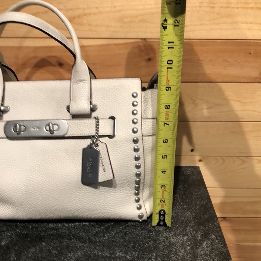 🛑NO TOUCHY! TRADED! 🛑Coach Studded Rivet Swagger!! - Picture 15 of 15